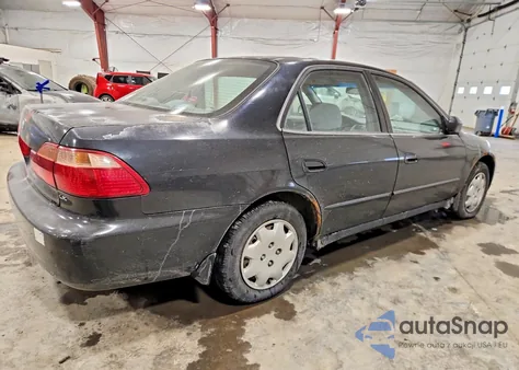 2000 Honda Accord Lx z USA, uszkodzony, nr VIN 1HGCG6658YA104807